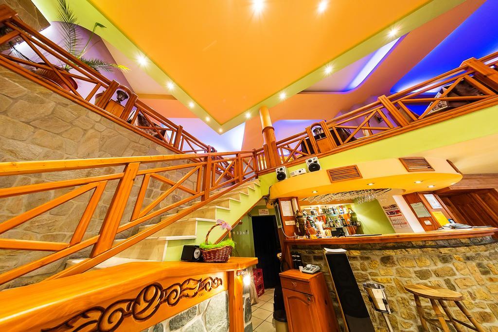 Family Hotel Ogi Asenovgrad Eksteriør bilde